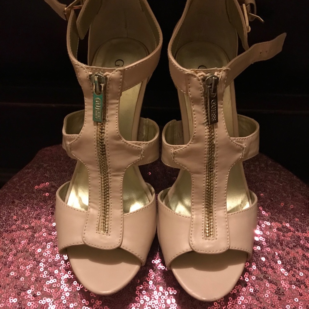 Guess Heels!❤️